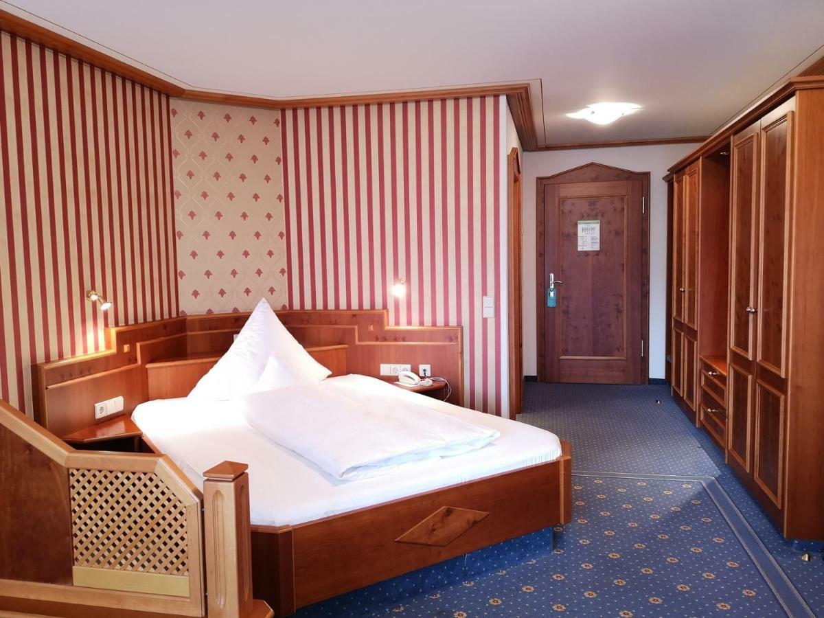 Ott Hotel